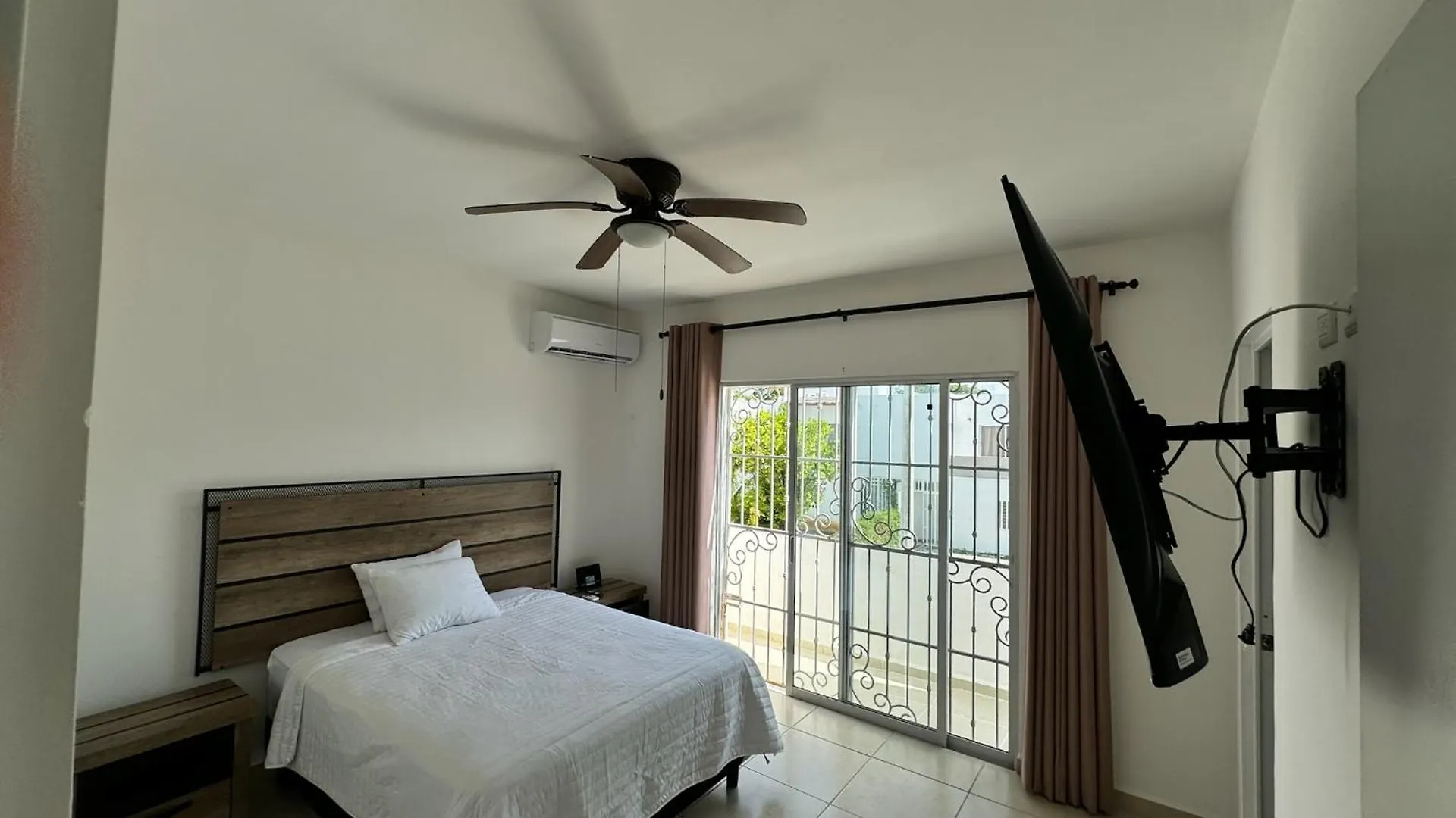 Hermosa Y Comoda Casa Con Alberca Compartida En Puerto Morelos Homestay